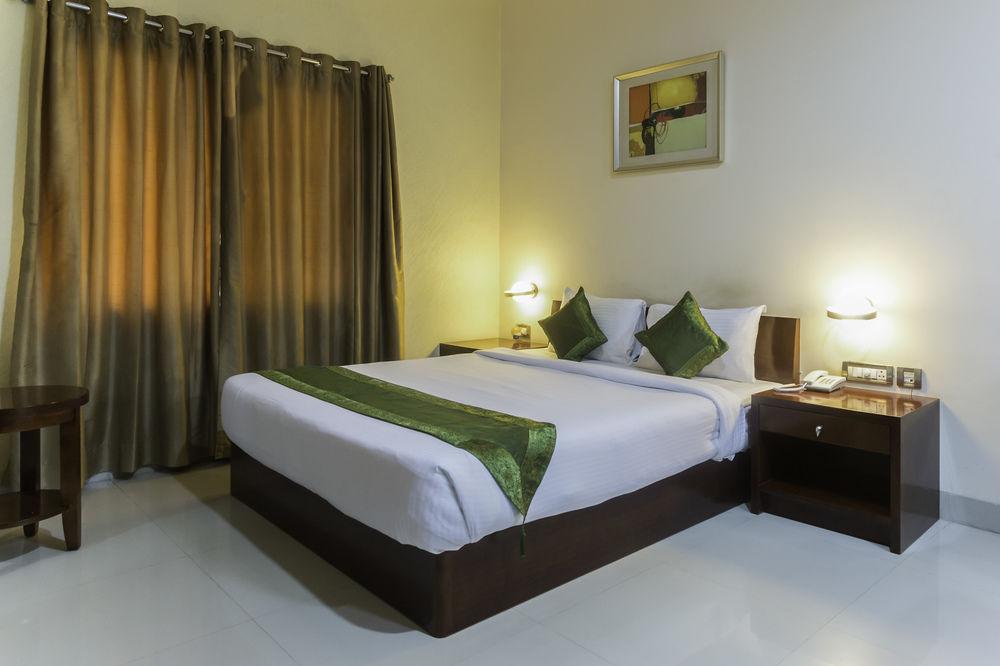 Oyo Townhouse 9 Hitech City Hyderabad Eksteriør billede