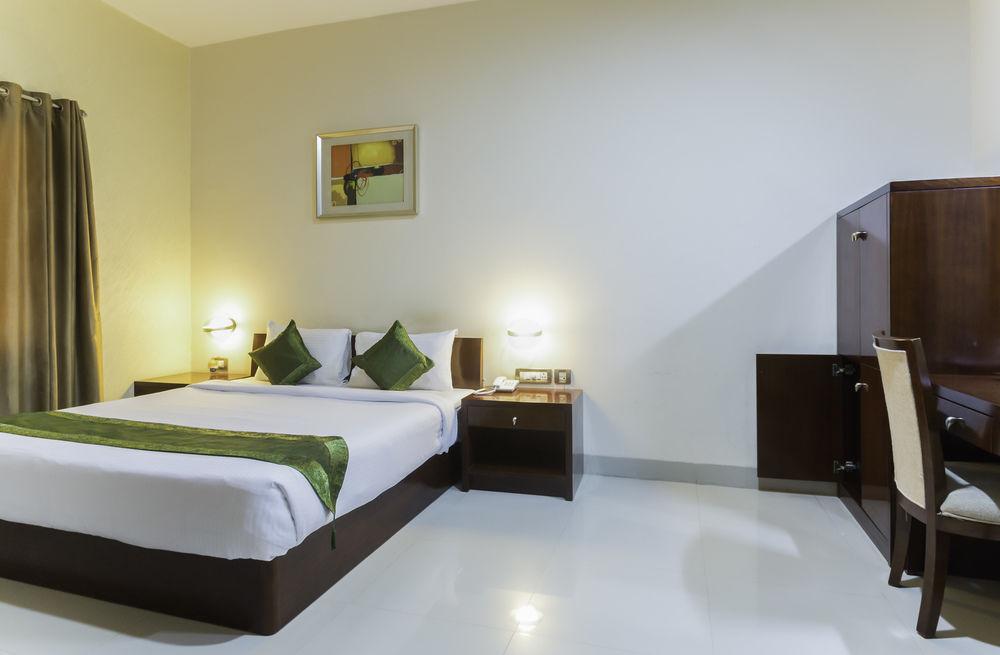 Oyo Townhouse 9 Hitech City Hyderabad Eksteriør billede