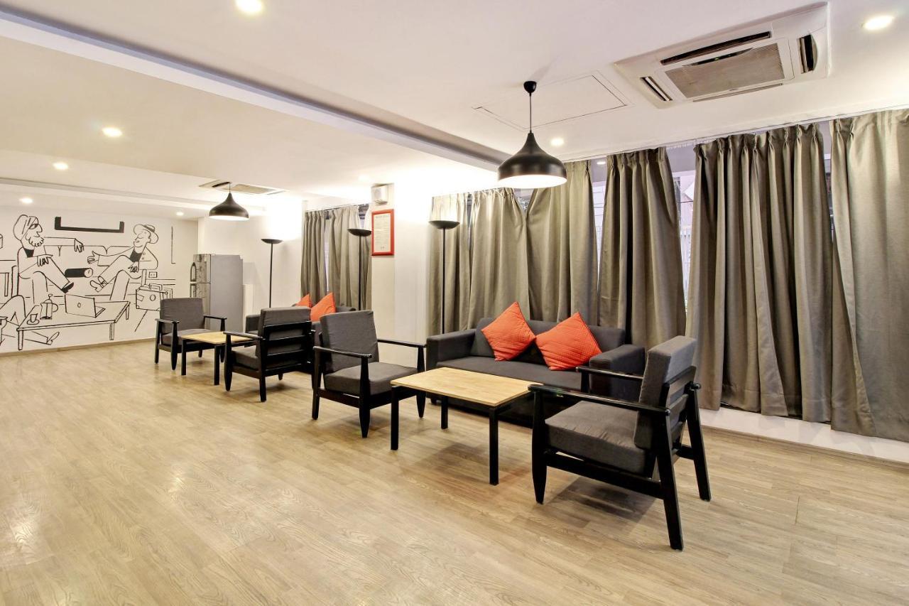 Oyo Townhouse 9 Hitech City Hyderabad Eksteriør billede