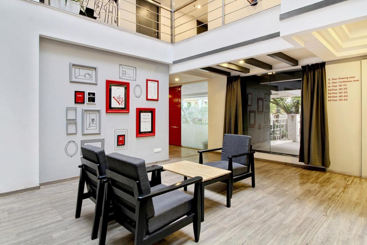 Oyo Townhouse 9 Hitech City Hyderabad Eksteriør billede