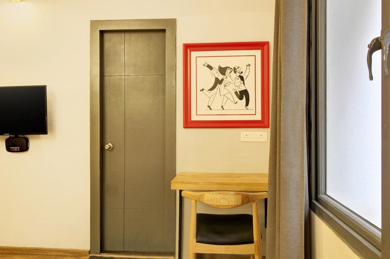 Oyo Townhouse 9 Hitech City Hyderabad Eksteriør billede