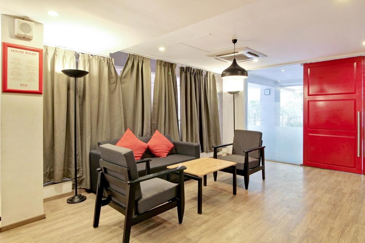 Oyo Townhouse 9 Hitech City Hyderabad Eksteriør billede