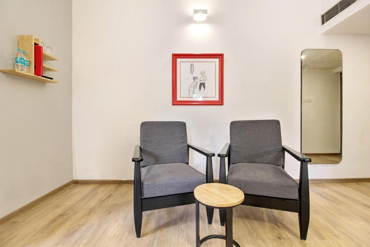 Oyo Townhouse 9 Hitech City Hyderabad Eksteriør billede